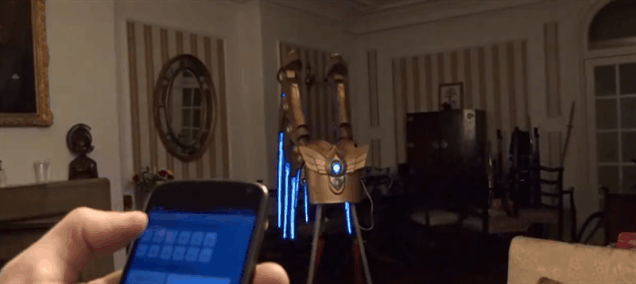 Gamer Builds Mechanized App-Controlled League of Legends Aether Wing Kayle!!!