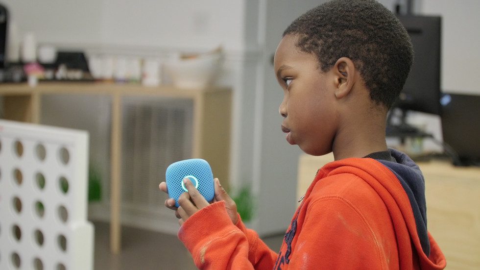 3D Printing Used to Develop Walkie-Talkie Device That Helps Parents Keep Tabs on Kids