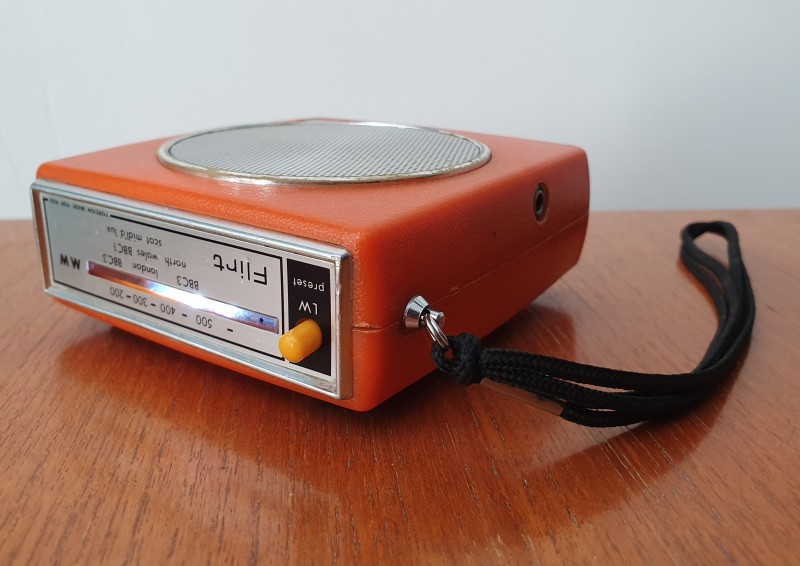 Retro internet radio