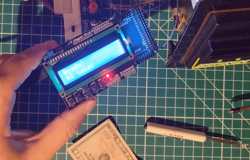 Interfacing an old arcade cash reader with an Arduino
