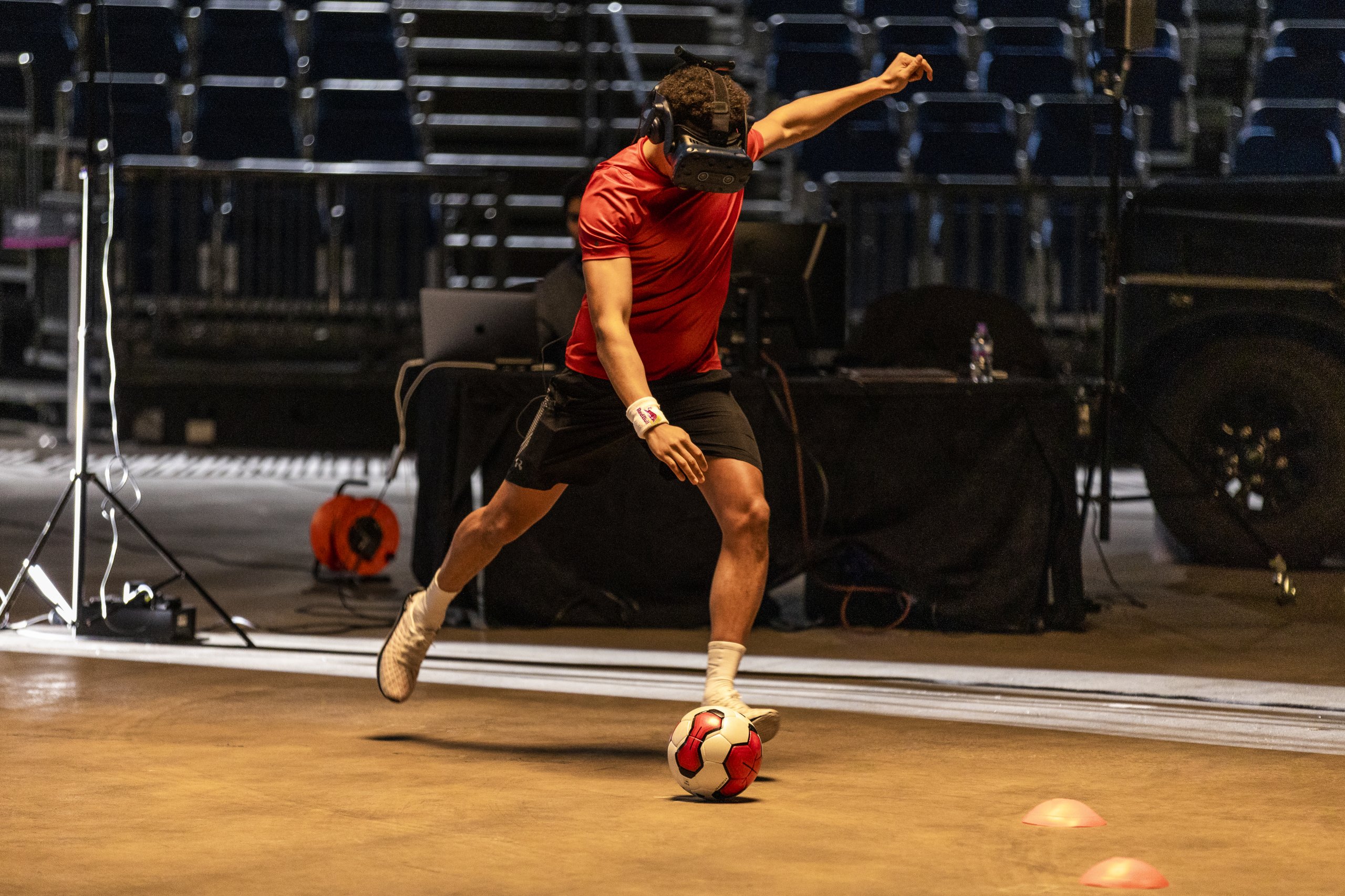 Liverpool and England player, Trent Alexander-Arnold dons HTC VIVE in training