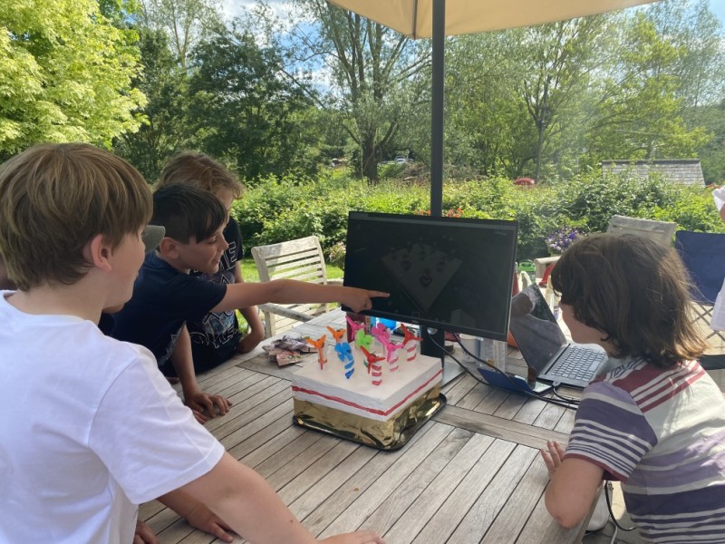 The guests quickly figured out what they had to do to blow out the candles