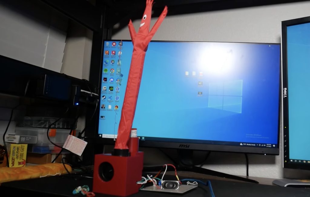 Celebrate good grades with this Arduino-powered robot