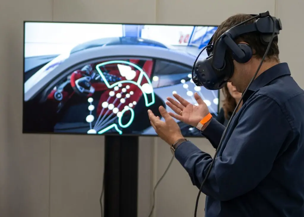 How makers can use AR and VR