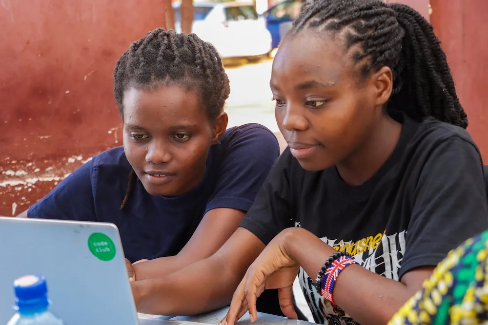 Adapting our computing curriculum resources for Kenya — the journey so far