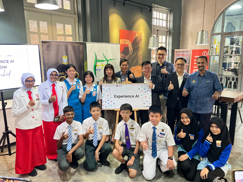 Bridging the divide: Connecting global communities with Experience AI