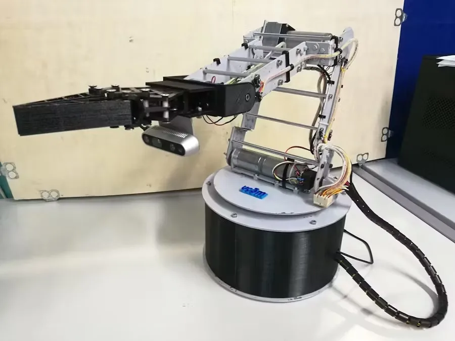 Build your own 4DOF robotic arm on a budget